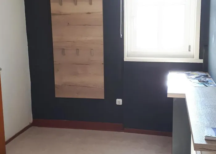 Dawi Roehrenfurth アパート