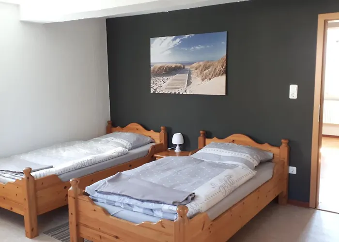 Dawi Roehrenfurth アパート *